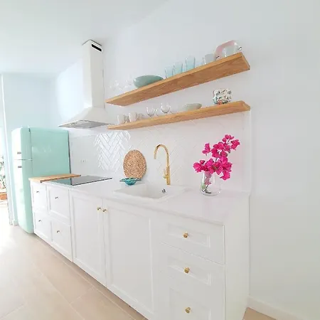 Alayna's Homes Apartamento *
